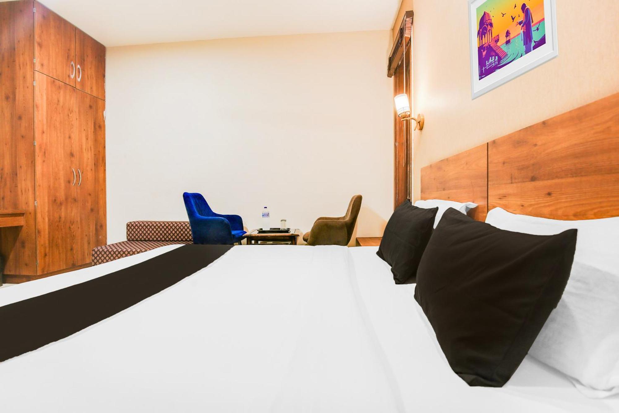 Super Townhouse Grand Fortune Amritsar Eksteriør billede